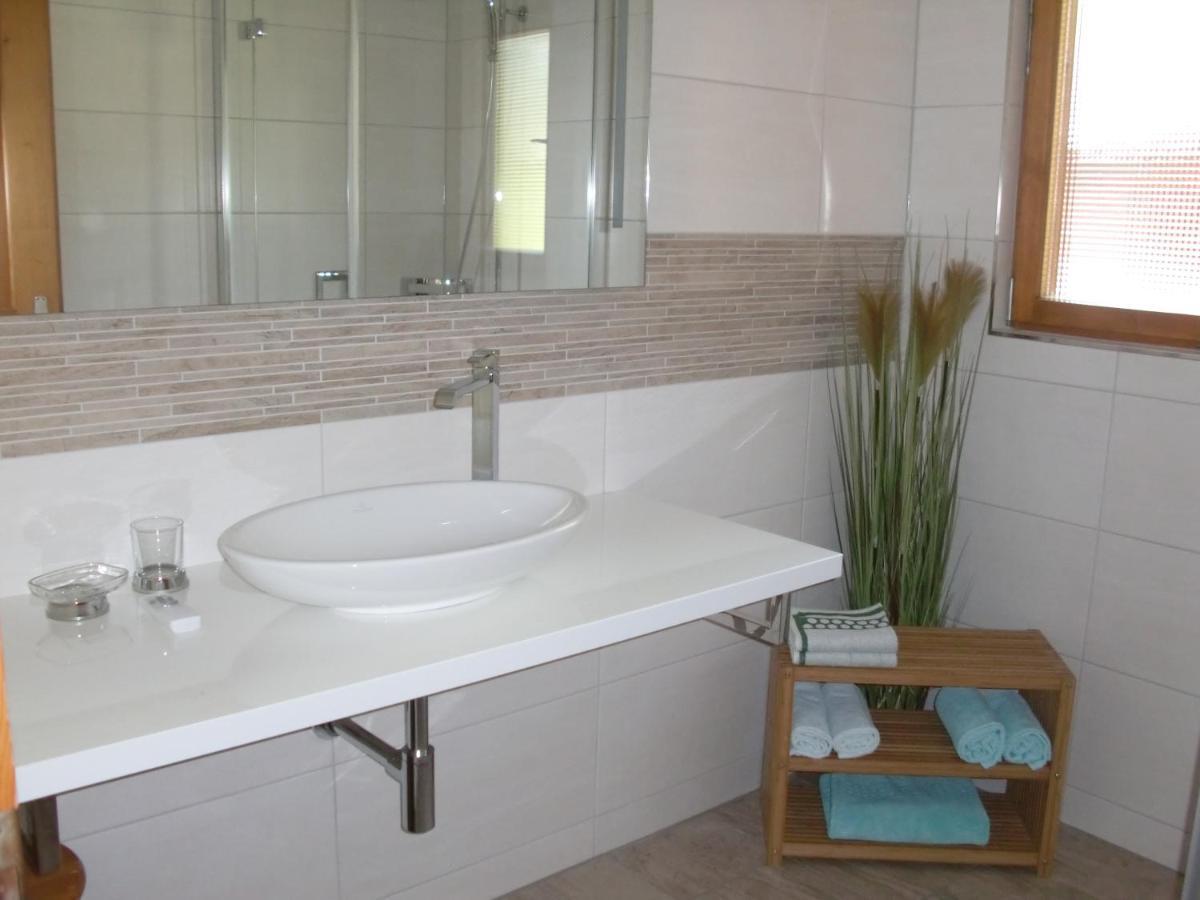 Haus Oberer Appartement Schruns Buitenkant foto